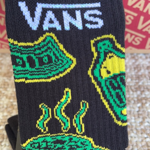 Vans “Off The Wall” socks - Picture 14 of 16